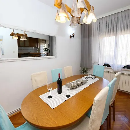 Kosor - Three Bedroom With Terrace And Sea View *