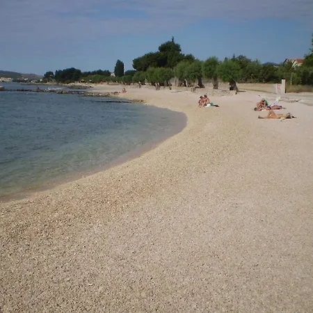 Kosor - Three Bedroom With Terrace And Sea View Daire *