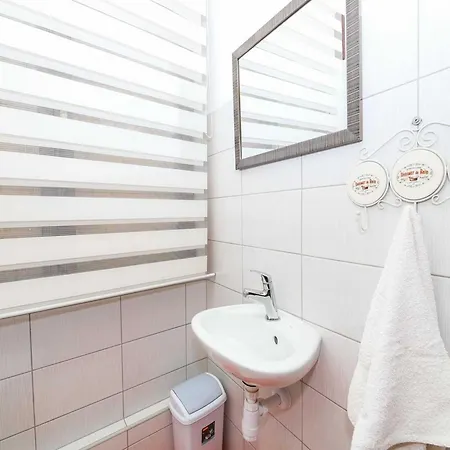 Kosor - Three Bedroom With Terrace And Sea View *